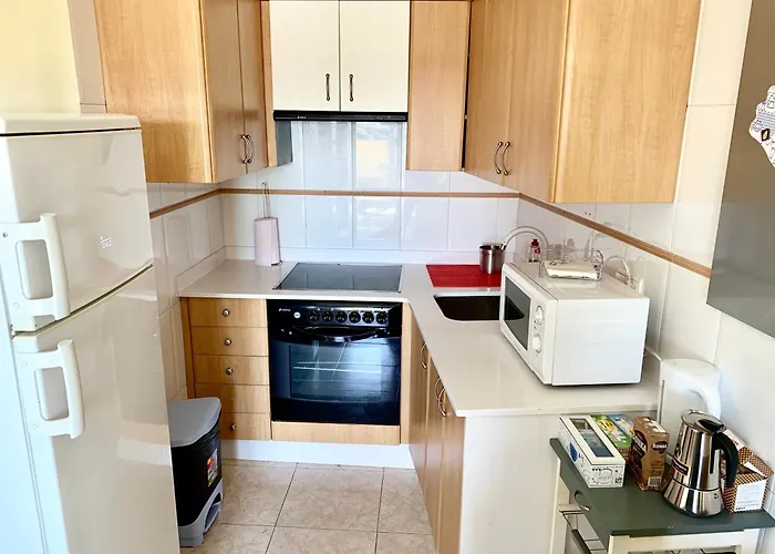 Apartamento A 50 M De Playa-Jardin. Boiro