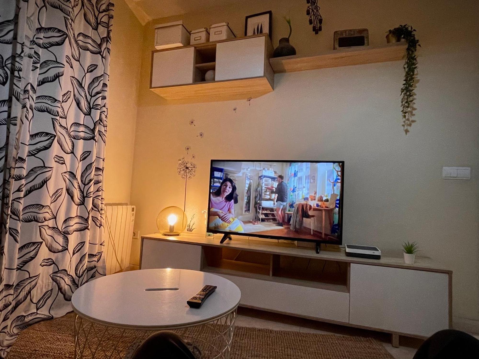 A 50 M De Playa-jardin. Apartment *